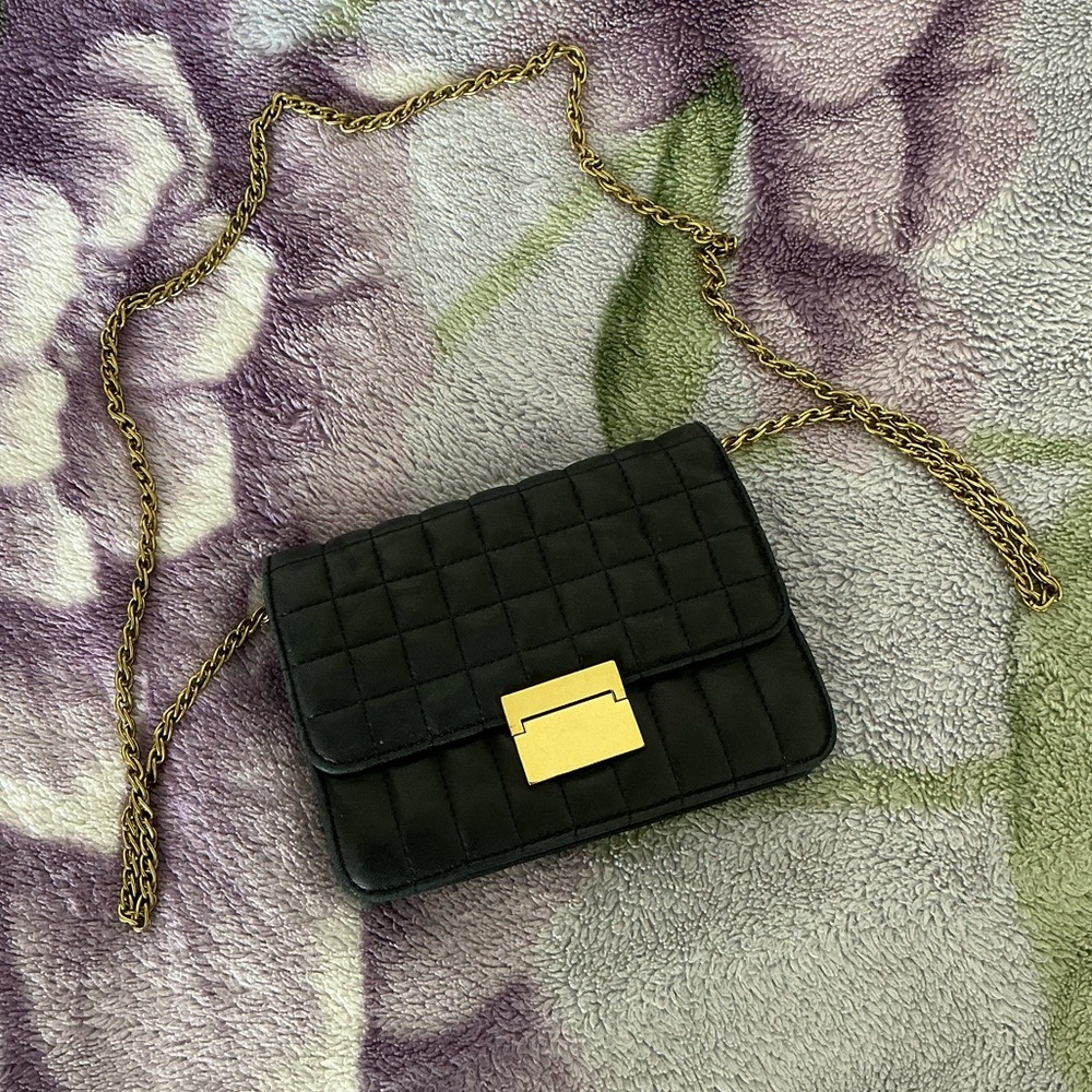 J. Crew Women’s Genuine Leather Quilted Crossbody Bag